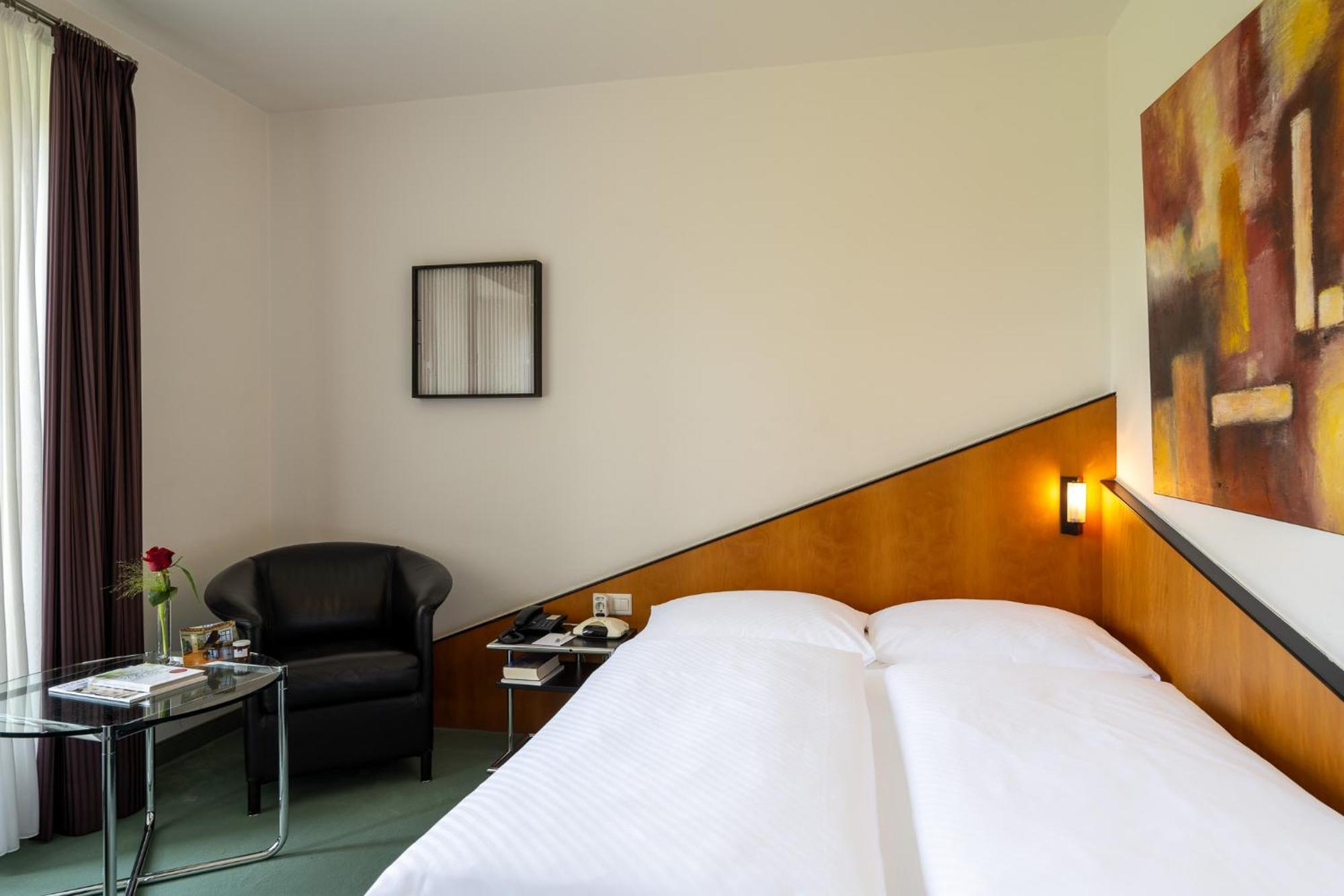Hotel Schloss 4*