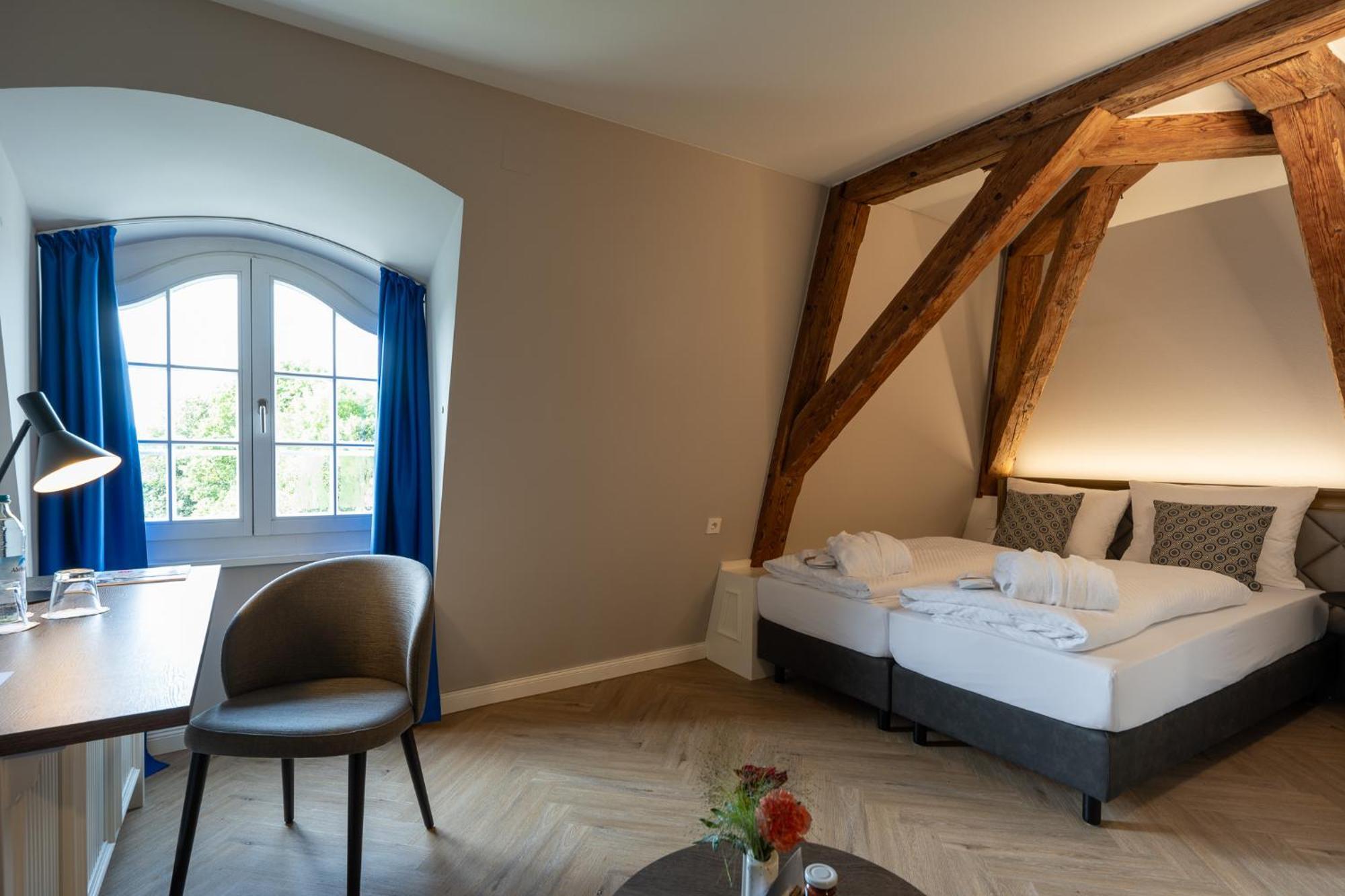 Schloss Hotel 4*